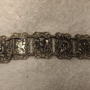 Vintage Gold Egyptian Motif Bracelet